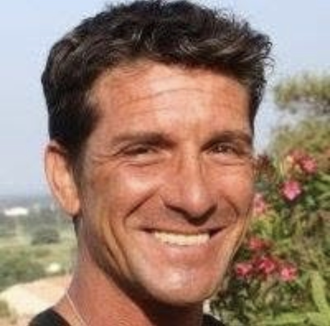 Luis – Co-fondateur